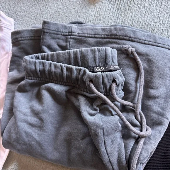 7 pieces Clothing Set Adidas Black leggings, Zara pants, swimsuit, shorts & more - Picture 6 of 7